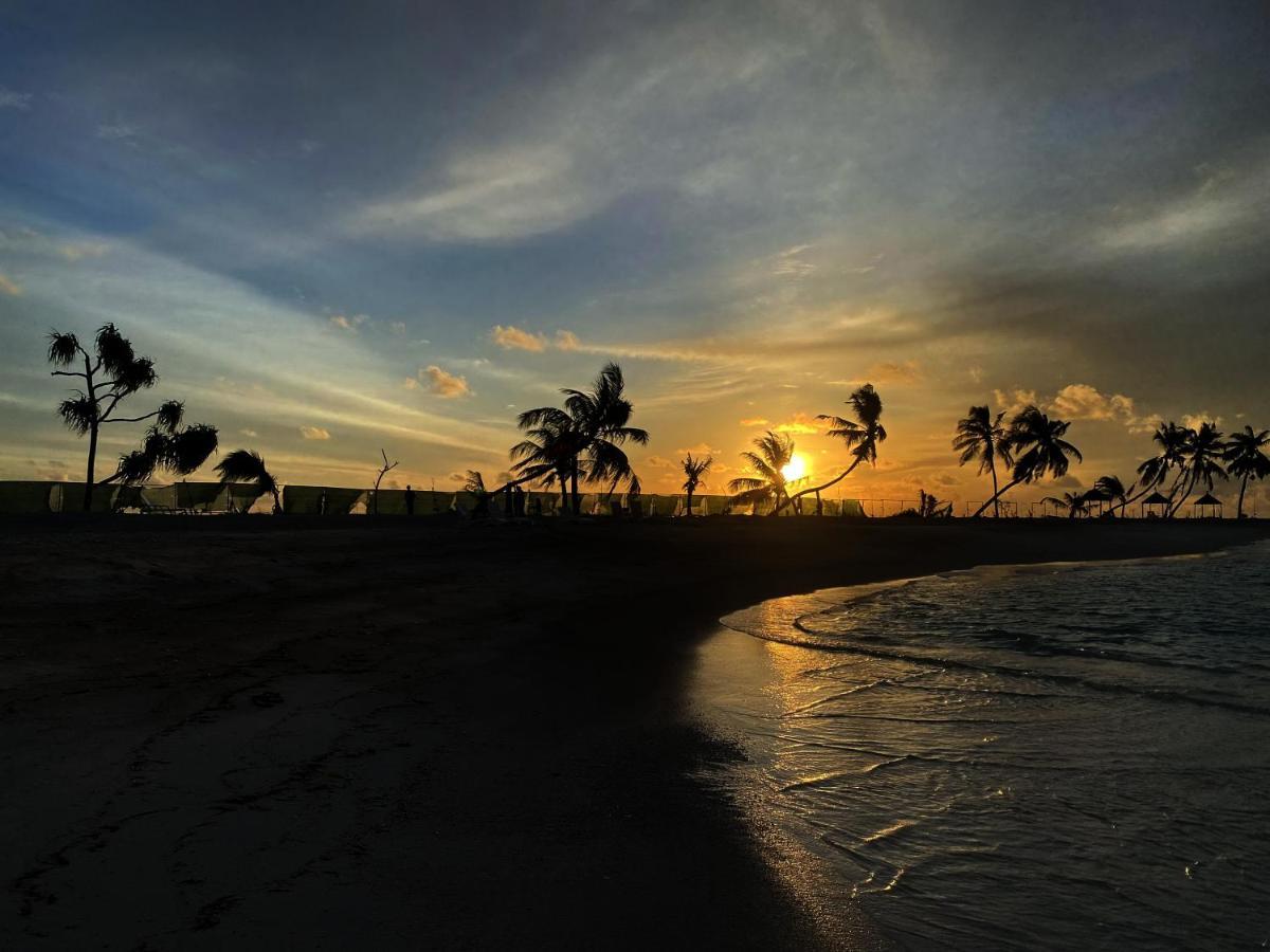 Adroit Beach Inn Guraidhoo  Esterno foto