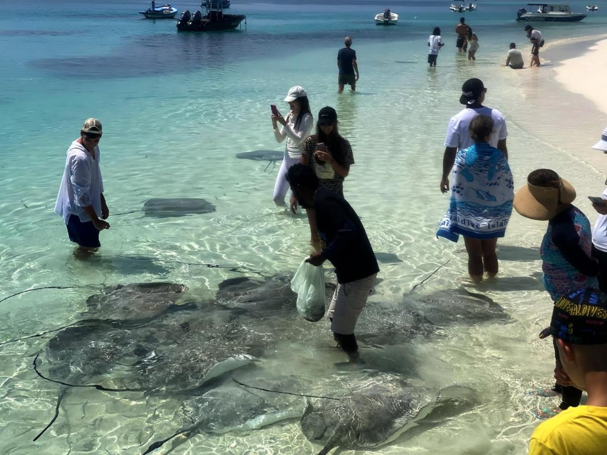 Adroit Beach Inn Guraidhoo  Esterno foto